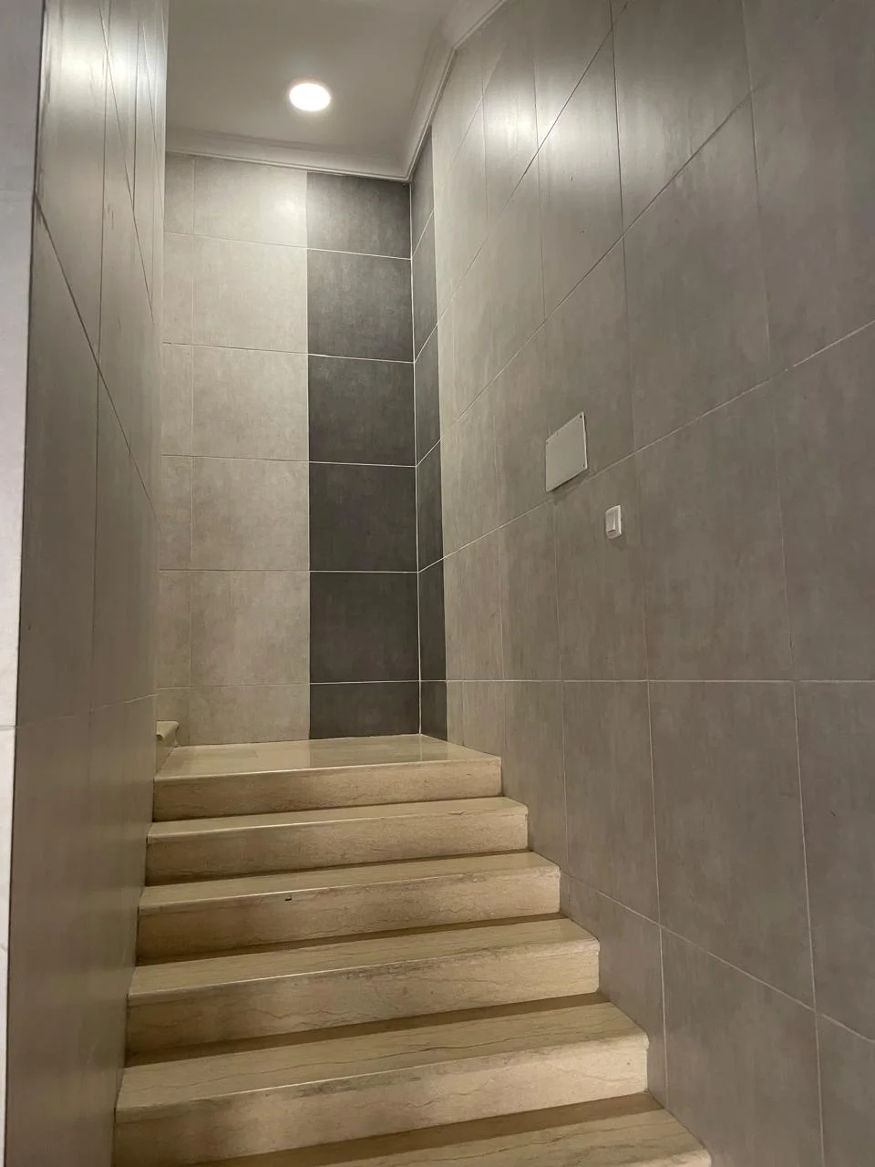 شقة للبيع في شارع ابي محمد الانصاري, حي الريان, مدينة جدة, منطقة مكة المكرمة